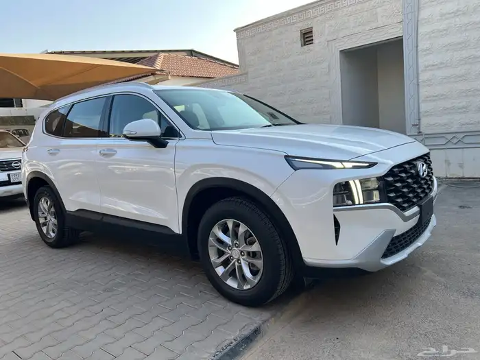 سنتافي 2023 دبل بنزين 7 مقاعد نظيف جدا لدى قمة الاطلال 3