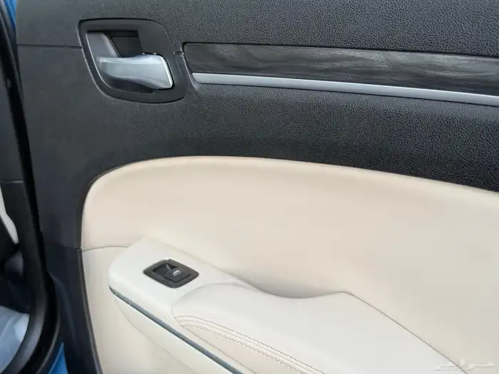 كرايزلر C300 لميتد شرط الشرط 2021 38