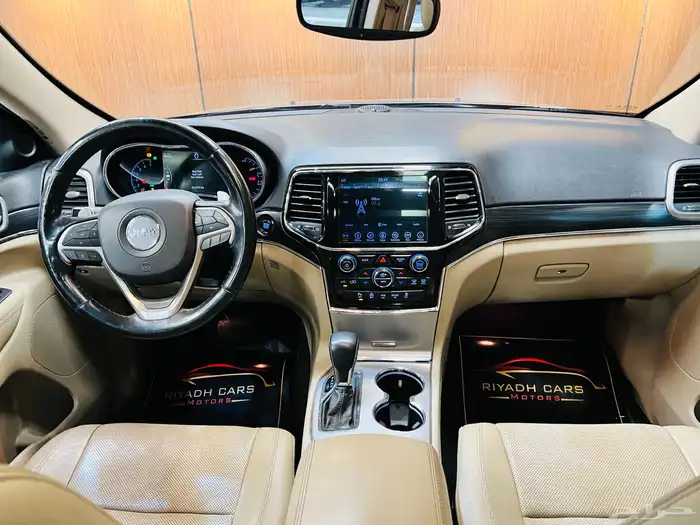 جراند شيروكي 2019 V6 لمتد (( بحاله ممتازه )) 6