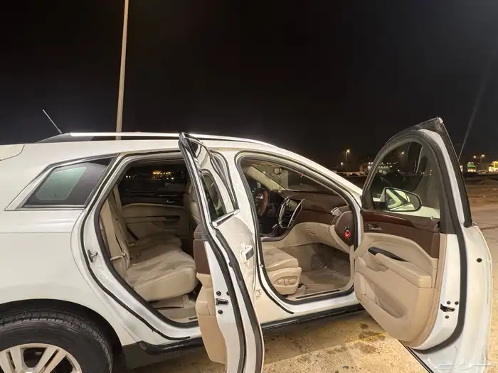سياره نظيفه بسعر ممتاز - كاديلاك Cadillac SRX 2013 7