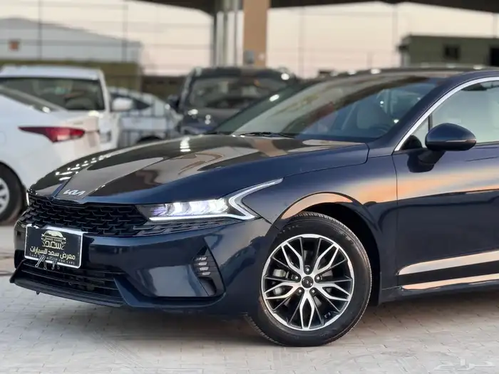 كيا K5 2022 ازرق غامق 2