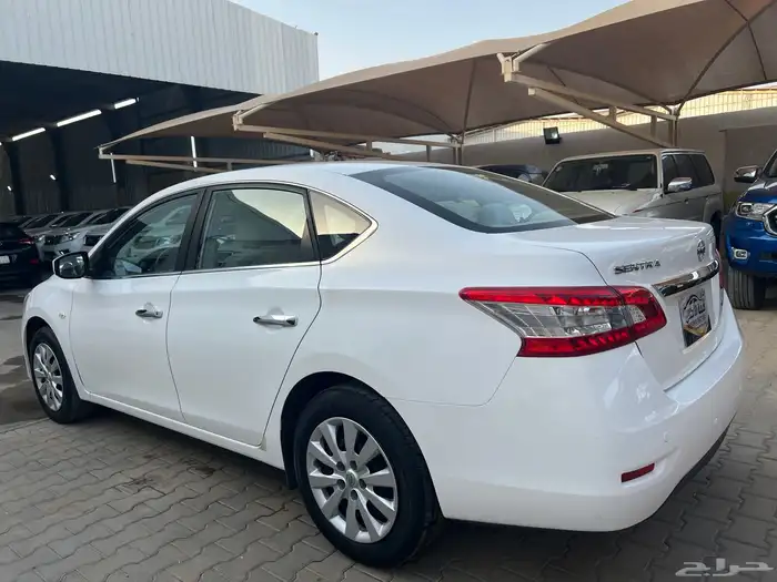 سنترا 2020 نظيف جدا لدى قمة الاطلال 16