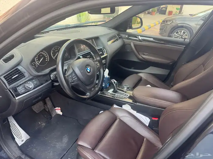 bmw x4 2015 . 149000 km 1