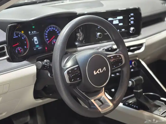 كيا K5 موديل 2022 بحاله الوكاله 15