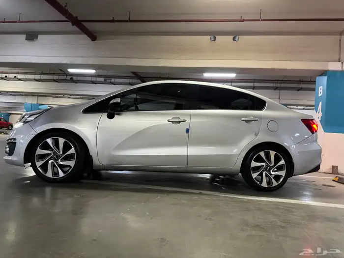 للبيع كيا ريو فل كامل 2016 3