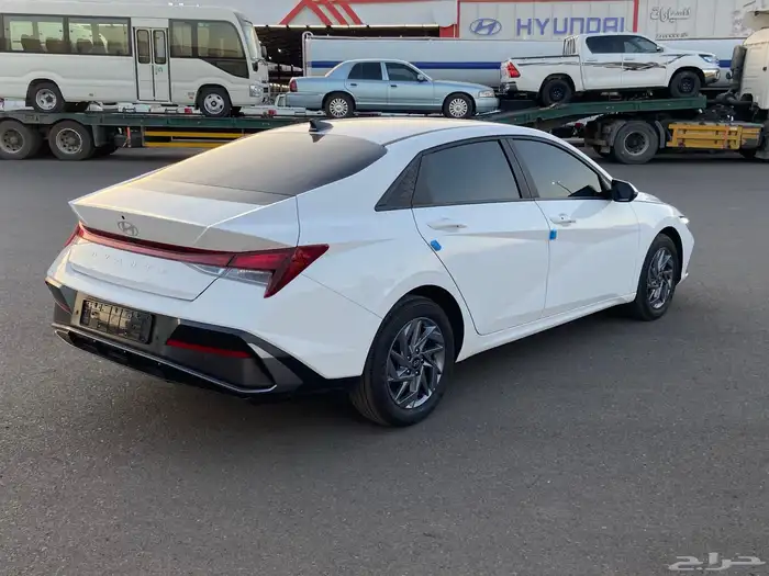 النترا 2024 ( بنزين ) 4