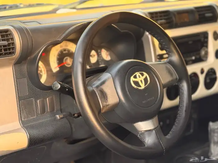 تويوتا اف جي 2013 18