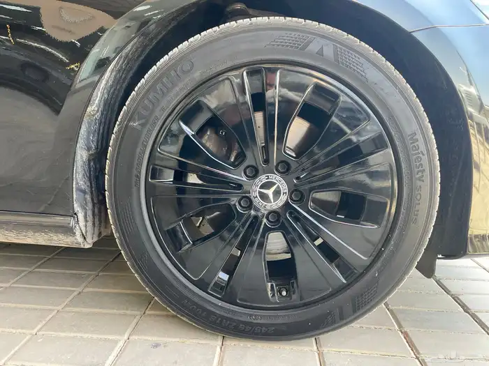 مرسيدس 2021 E250 رادار قياده ذاتيه فتحه سقف ( بنزين) 2.0T 26