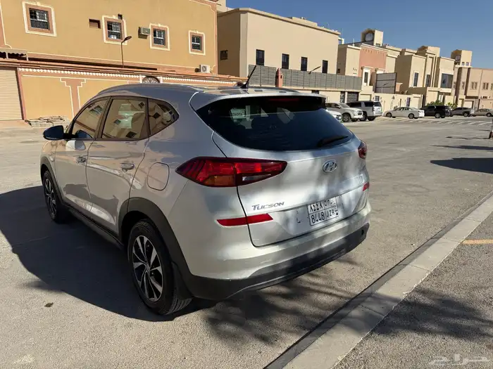 هونداي توسان مديل 2021 - للبيع مع اللوحات 9