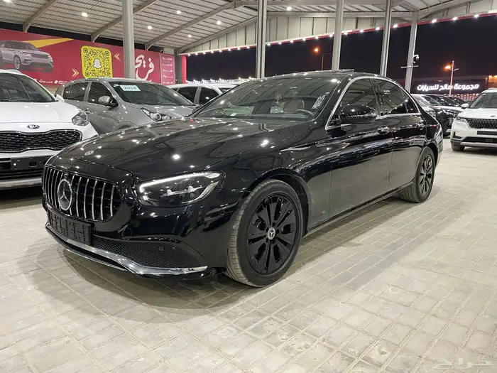 مرسيدس 2021 E250 رادار قياده ذاتيه فتحه سقف ( بنزين) 2.0T 1