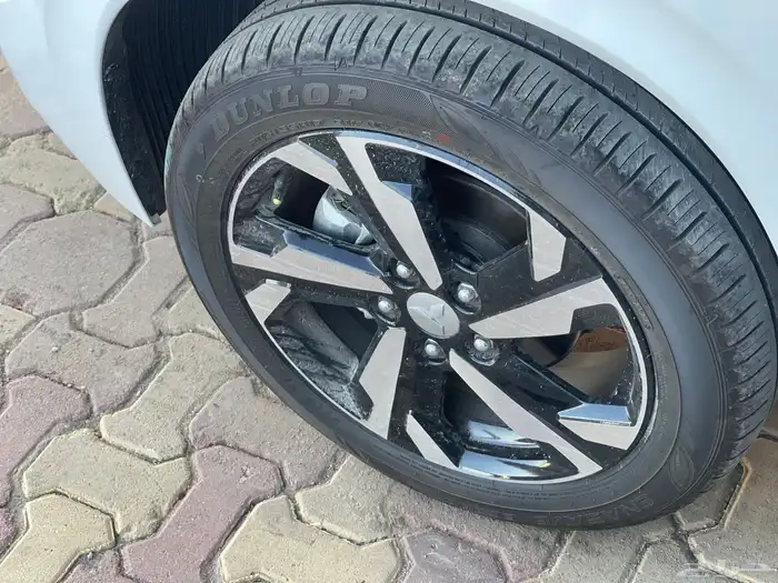 ميتسوبيشي اكسباندر شبه وكاله 2024 1