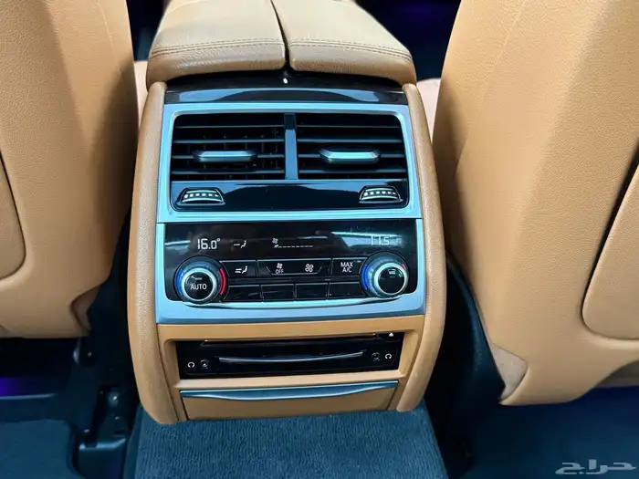 بي ام دبليو Li730 2020 33