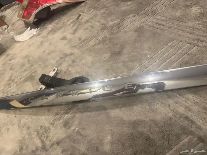 للبيع اسطبات خلفيه كابرس اصلي وكالة 3