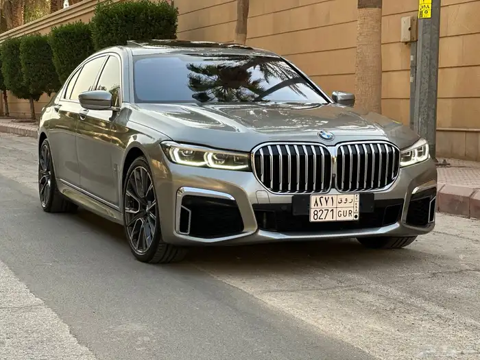 بي ام 740iL 2021 ضمان وصيانه 0