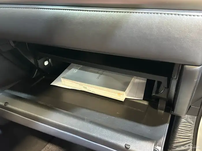 جيب لكزس LX570 سبورت بلس بحاله الوكاله 43