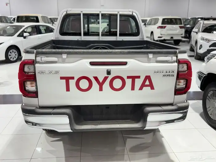 هايلوكس غمارتين فل كامل اتوماتيك 2.7 بنزين 2025 مفتاح 5