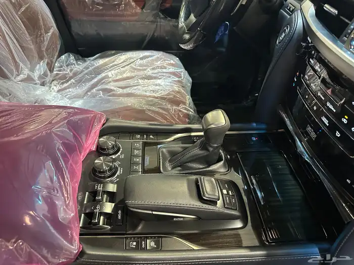 جيب لكزس LX570 سبورت بلس بحاله الوكاله 24