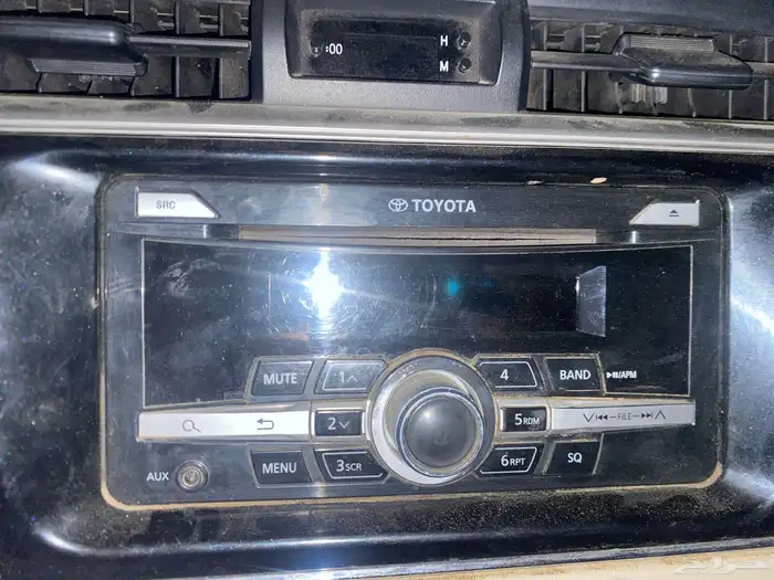 مسجل كورلا 2015 نضيف شغال مافيه اي حاجه سليم وكاله 0