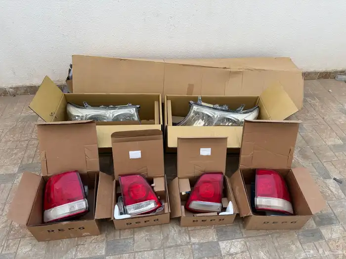 قطع لاندكروزر 2010 1