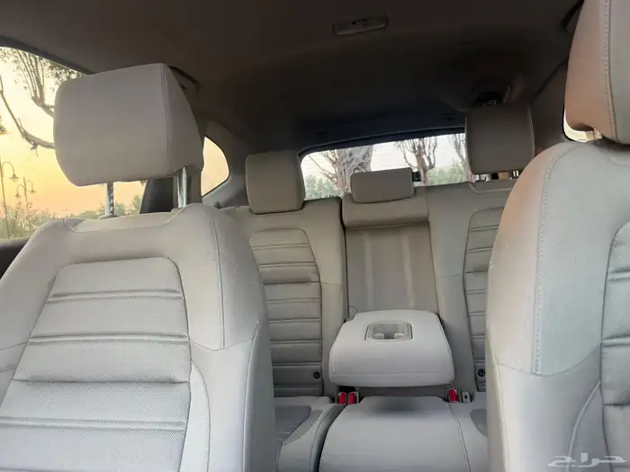 هوندا CRV 2017 فل كامل صيانات وكاله نظيف جدا 25