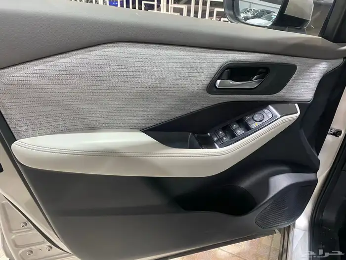 متوفر نيسان إكستريل ستاندر بدون دبل موديل2025 بافضل سعر 13