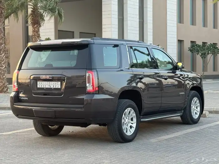 جي ام سي يوكن SLE 2015 3