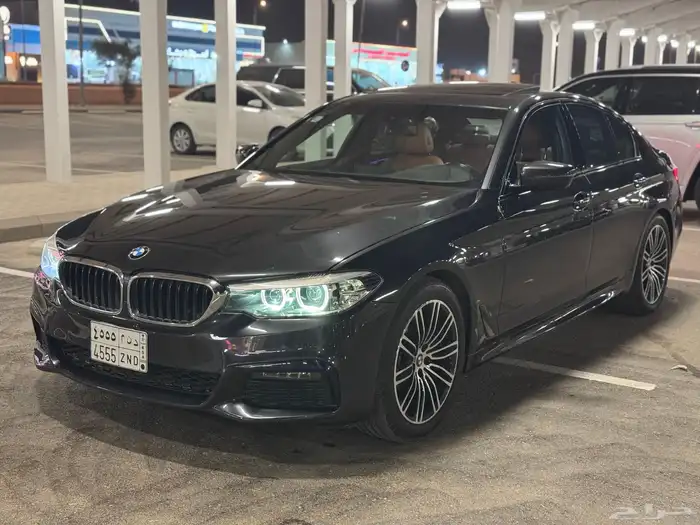 بي ام دبليو 520i 2020 نظيف 1