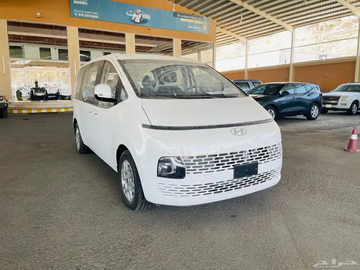 هونداي استاريا - 11 راكب - 2025 - ديزل 4