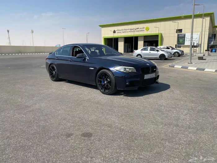 بي ام دبليو 550i  مواصفات ام فايف موديل 2012 4