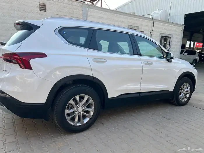 سنتافي 2023 دبل بنزين 7 مقاعد نظيف جدا لدى قمة الاطلال 8