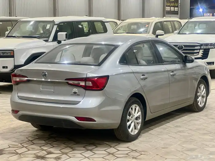 MG5 استندر 2025 عرض خاص للشركات 5