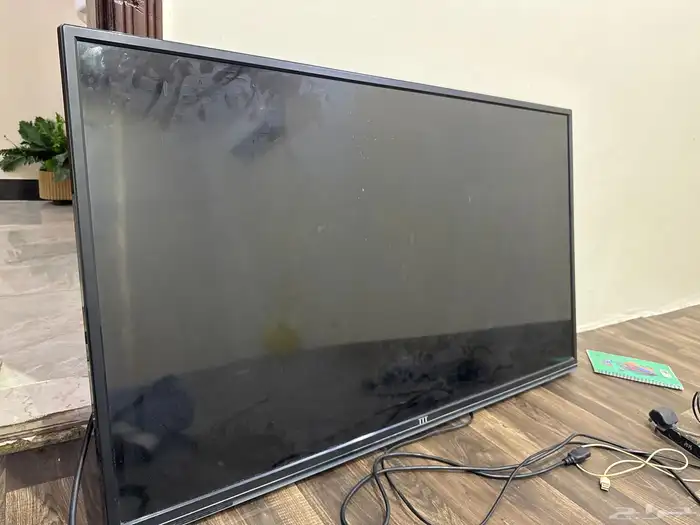 شاشه كبيرة شركتها TlT 0