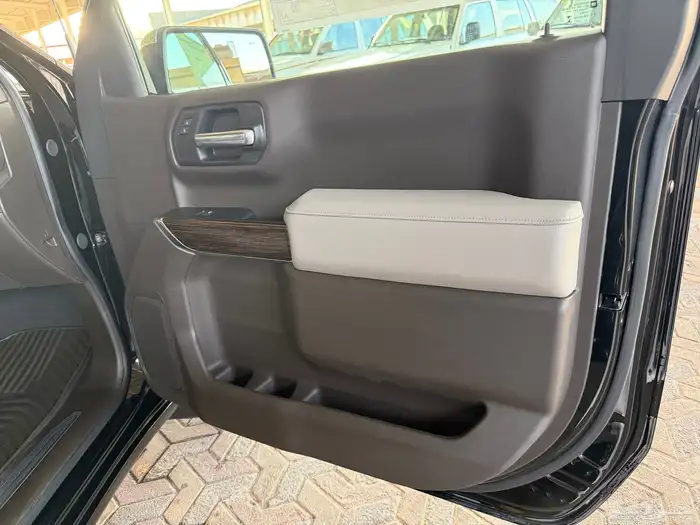 جئ أم سي سيرا غمارة الفيشن موديل 2025 26