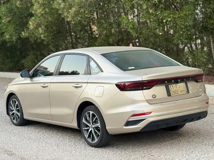 جيلي إمجراند 7 2023 فل كامل بودي وكاله 5