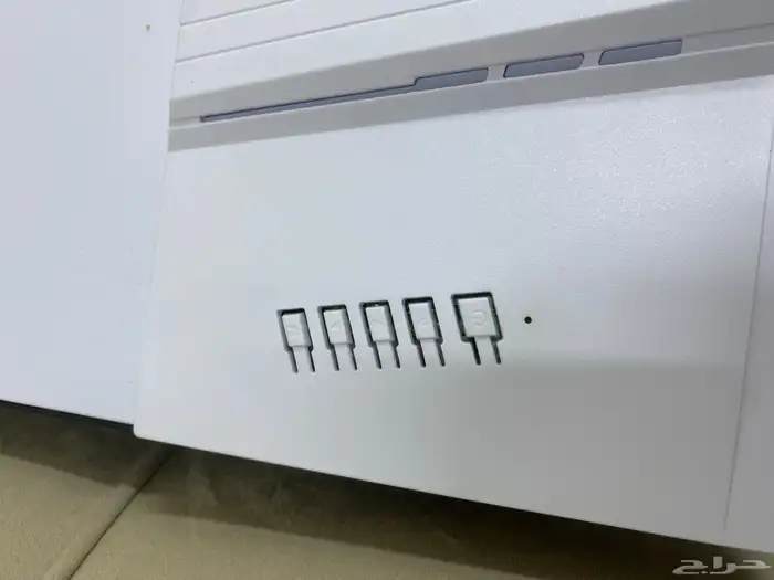 شاشة ديفو شبه جديدة 3