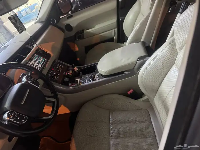 رنج روفر اسبورت 4