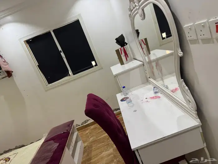 أثاث مستعمل 0