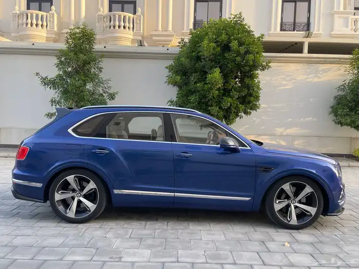 بنتلي بنتياقا 6