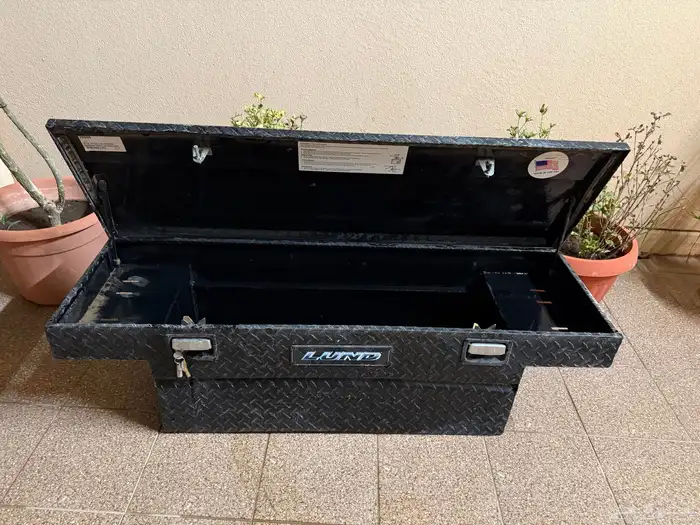 عزبة نيسان صندوق تخزين حديد أمريكية وارد السليماني مع جنوط 0