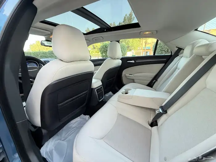 كرايزلر C300 لميتد شرط الشرط 2021 34