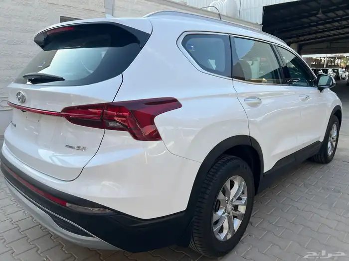 سنتافي 2023 دبل بنزين 7 مقاعد نظيف جدا لدى قمة الاطلال 6