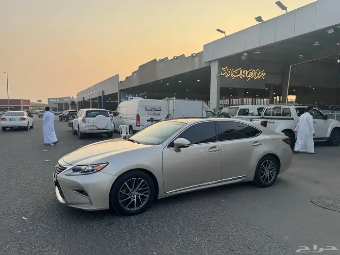 لكزس ES 2016 DD فل كامل 4