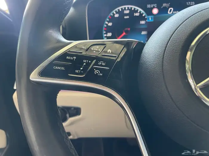 مرسيدس 2021 E250 رادار قياده ذاتيه فتحه سقف ( بنزين) 2.0T 11