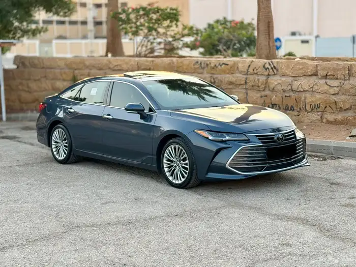 للبيع افالون 2021 ((فل كامل)) نظيفة جدا  ((ممشى قليل)) 3