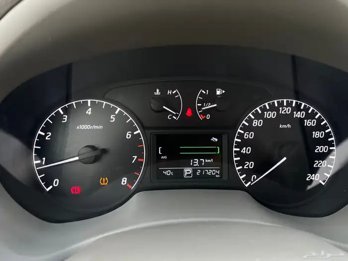 سنترا 2020 نظيف جدا لدى قمة الاطلال 50