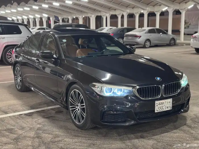 بي ام دبليو 520i 2020 نظيف 2