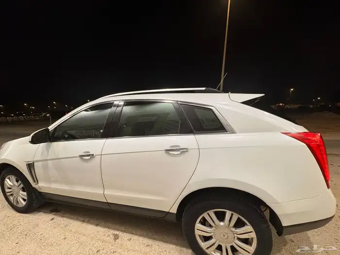 سياره نظيفه بسعر ممتاز - كاديلاك Cadillac SRX 2013 4