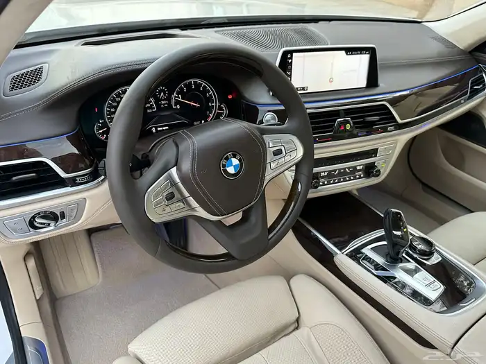 بي ام 740 ماشي فقط 73 الف بدي وكاله صيانات وكاله 15