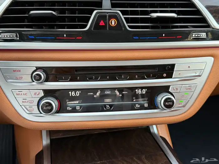 بي ام دبليو Li730 2020 27