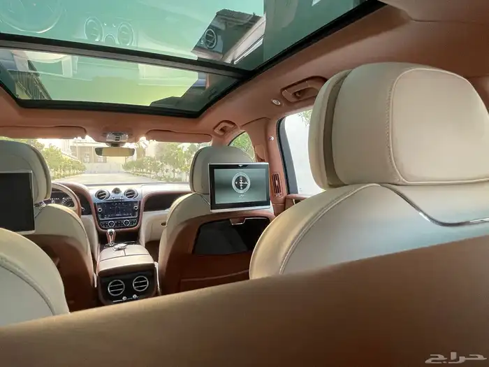 بنتلي بنتياقا 32